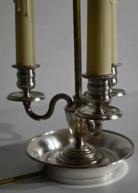 BOUILLOTTE-LAMPE IM FRANZÖSISCHEN EMPIRE-STIL