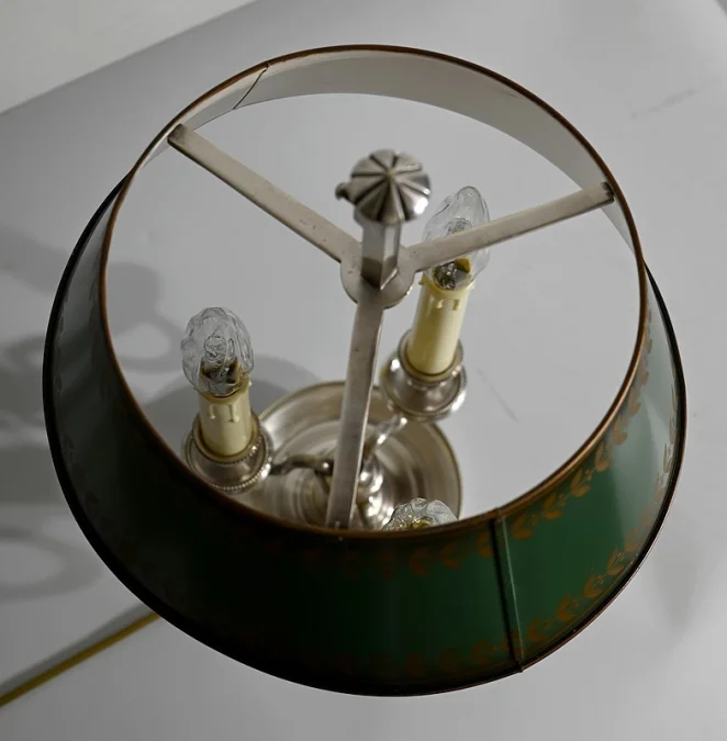BOUILLOTTE-LAMPE IM FRANZÖSISCHEN EMPIRE-STIL
