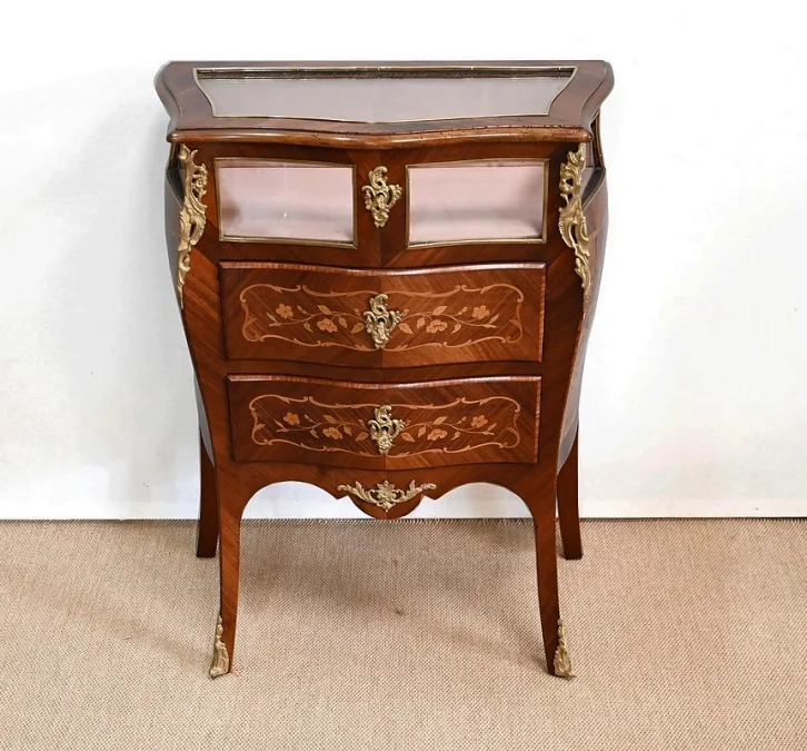 DISPLAY CABINET