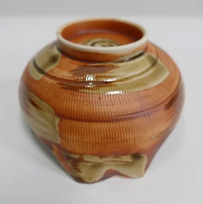 PORCELAIN DISH
