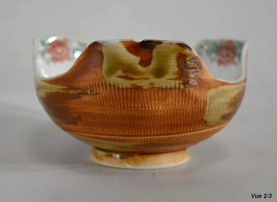 PORCELAIN DISH
