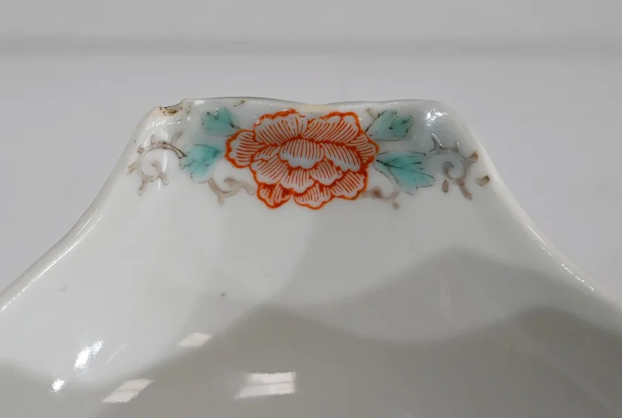 PORCELAIN DISH