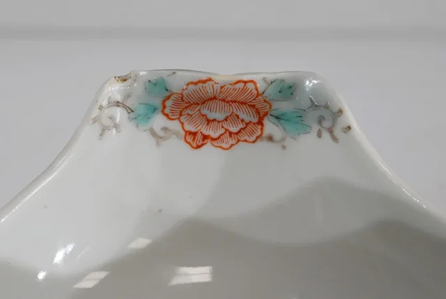 PLATO DE PORCELANA