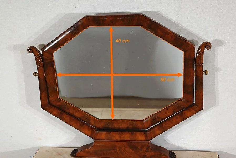 LOUIS PHILIPPE PERIODE KLEDINGTAFEL