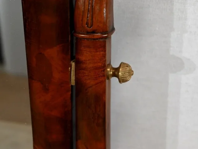 Petite Coiffeuse en Acajou, époque Louis-Philippe – 1ère partie du XIXe