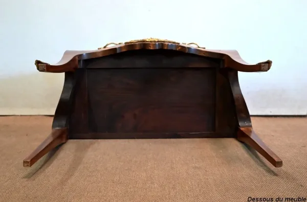 Commode Sauteuse en Acajou, style Transition Louis XIV / Louis XV – Début XXe
