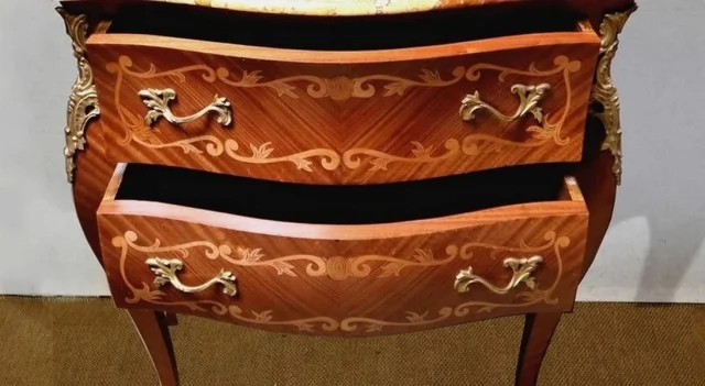 FRENCH TRANSITION STYLE CHEST OF DRAWERS