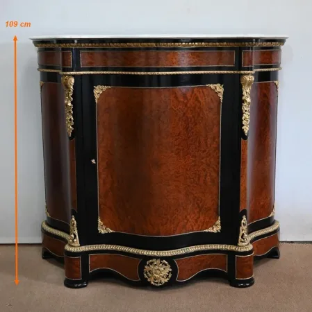 Buffet d’appui en Loupe de Thuya, époque Napoléon III – Milieu XIXe