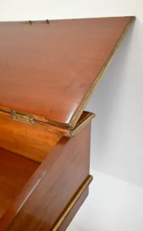 Pupitre à crémaillères en Acajou, goût Louis XVI – Milieu XIXe