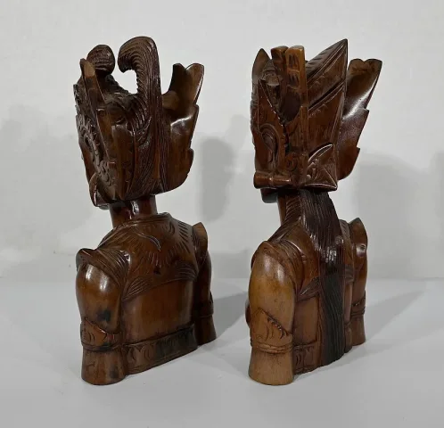 ESTATUILLAS INDONESIAS