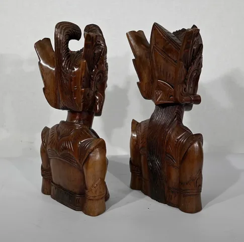ESTATUILLAS INDONESIAS