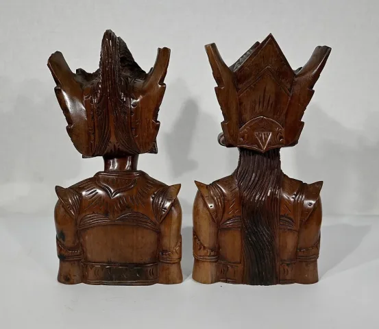 ESTATUILLAS INDONESIAS