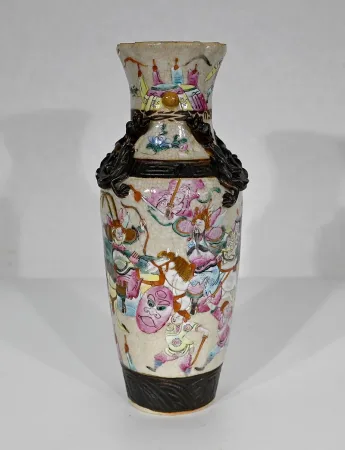 Vase en Porcelaine de Nankin, Chine – Fin XIXe
