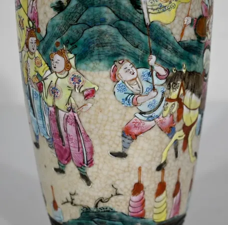Vase en Porcelaine de Nankin, Chine – Fin XIXe