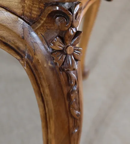 LOUIS XV STYLE TABLE