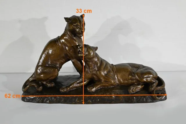 Important Bronze « Couple de Lionnes », de L. Riché – Début XXe