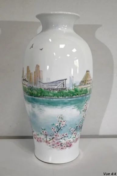 Grand Vase en Porcelaine du Japon - XXe