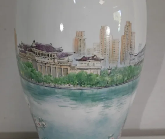Grand Vase en Porcelaine du Japon - XXe