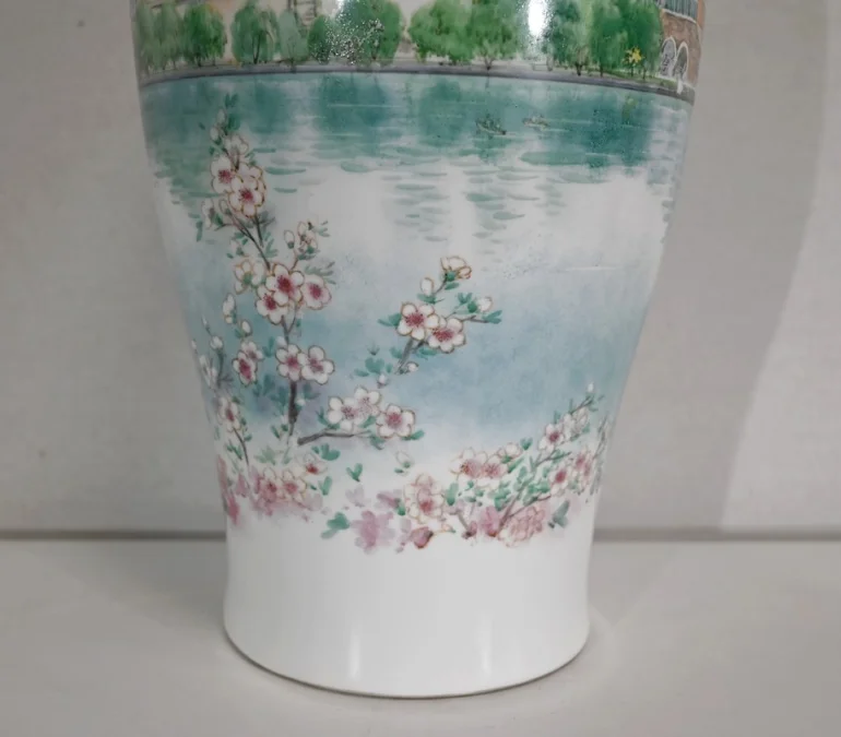 JAPANISCHE VASE