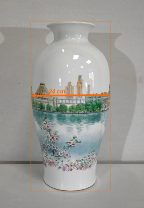JAPANISCHE VASE