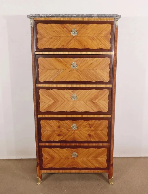 Chiffonnier en Bois Précieux, époque Louis XV – XVIIIe