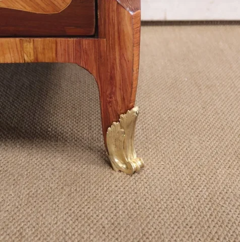 Chiffonnier en Bois Précieux, époque Louis XV – XVIIIe
