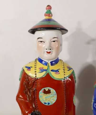 CHINESE STATUETTES