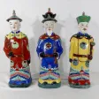Importantes Statues en Faïence « Les Dignitaires Mandarins », Chine – XXe