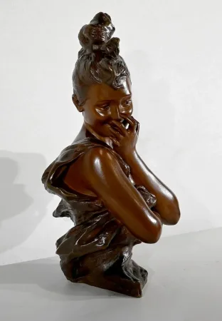 BRONZE SCULPTURE by G. VAN DER STRAETEN