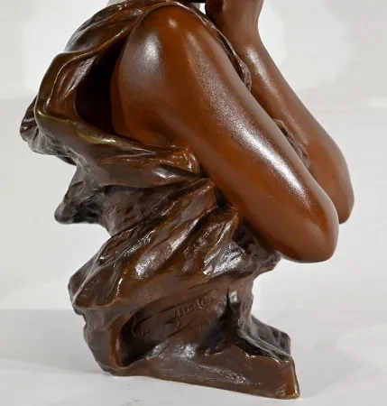 BRONZE SCULPTURE by G. VAN DER STRAETEN