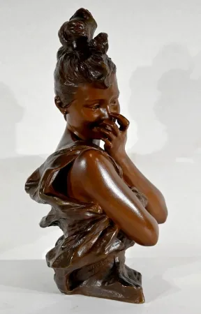 BRONZE SCULPTURE by G. VAN DER STRAETEN