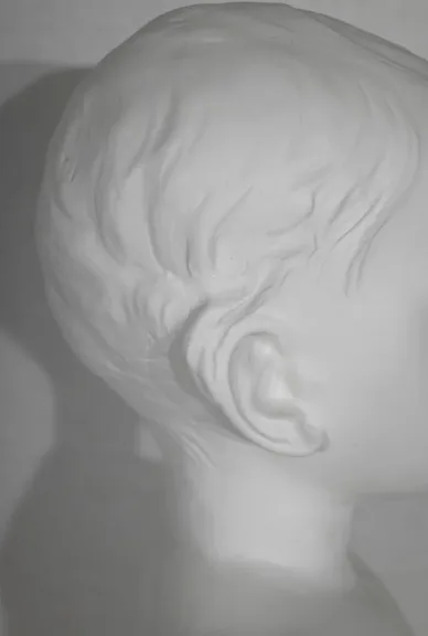 Buste d’Enfant en Biscuit de Limoges – Début XXe