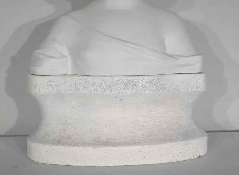 Buste d’Enfant en Biscuit de Limoges – Début XXe