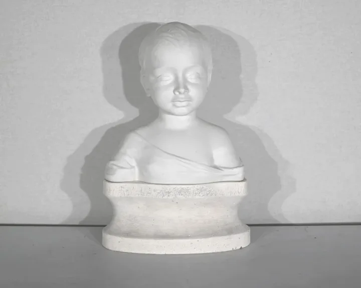 Buste d’Enfant en Biscuit de Limoges – Début XXe