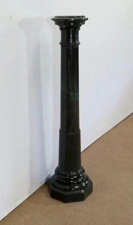 Colonne à plateau tournant en Marbre Vert de Mer – 2ème moitié XIXe