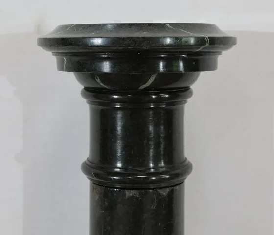 MARBLE COLUMN