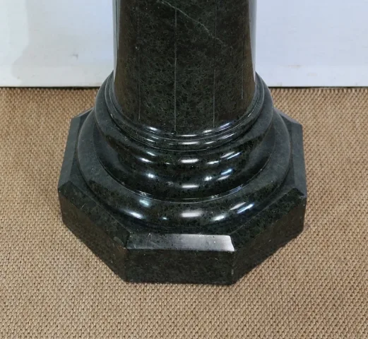 MARBLE COLUMN