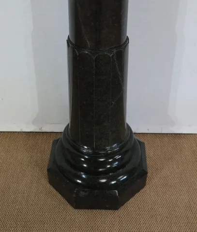 MARBLE COLUMN
