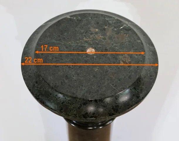 MARBLE COLUMN