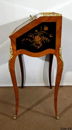 Bureau de Dame en Bois Précieux, style Louis XV, époque Napoléon III – 2ème moitié du XIXe