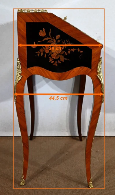 DAMENSCHREIBTISCH IM LOUIS XV-STIL