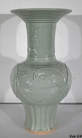Vase Céladon de Chine – 1900