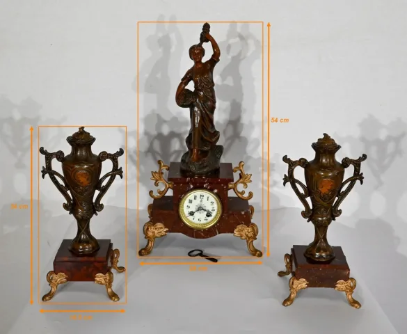 Garniture de cheminée en Régule et Marbre griotte – 1920
