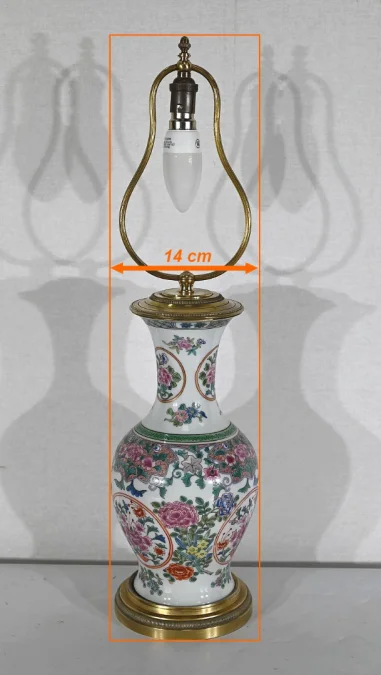 CHINESISCHE PORZELLANLAMPE