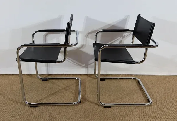 Paire de Fauteuils en Cuir et Métal Chromé, d’après M. Breuer – 1970