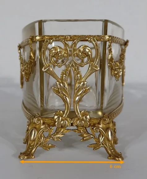 Petite Jardinière en Verre et Laiton, style Louis XVI – 1900