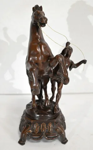 Ensemble de Cheminée "Les Chevaux de Marly", d’après G. Coustou – Début XXe