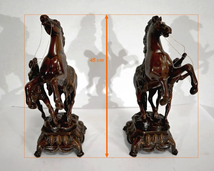 MANTLE GARNITURE