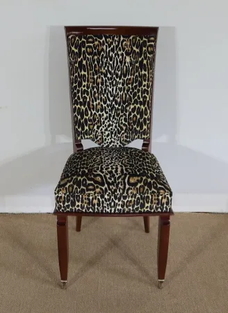 Suite de 4 Chaises en Hêtre massif – 1960