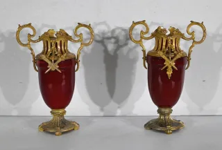 PAAR CASSOLETTEN IN LOUIS XVI-STIJL